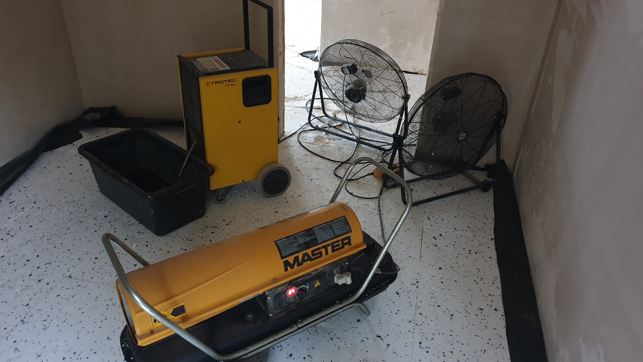 wynajem osuszaczy Warszawa